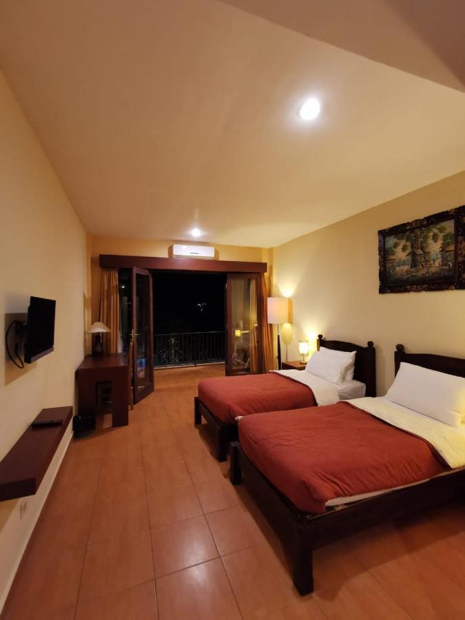 Dalia Budget Hotel Senggigi Dış mekan fotoğraf