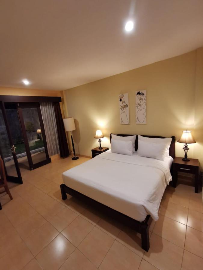 Dalia Budget Hotel Senggigi Dış mekan fotoğraf